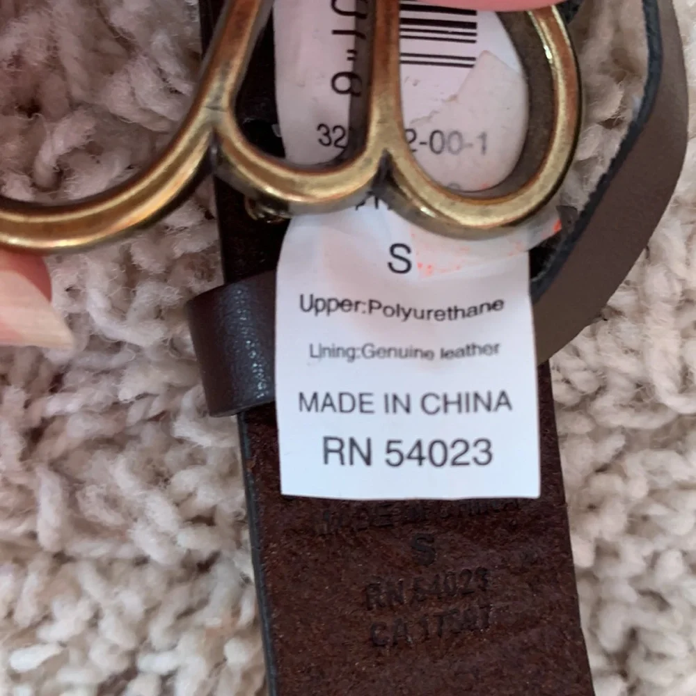 Girl’s Old Navy belt